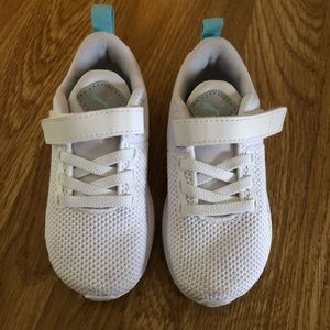 PUMA White Toddler Tennis Shoes Size 8C